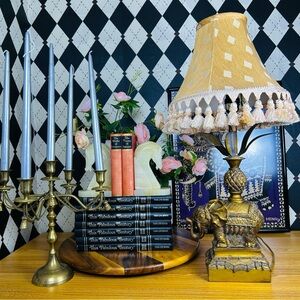 Vintage Luxury Elephant & Pineapple Table Lamp Ornate Base With Tasseled Shade